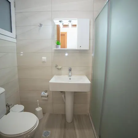 Port View Apartment *
